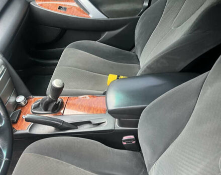 Чорний Тойота Камрі, об'ємом двигуна 2.36 л та пробігом 257 тис. км за 6500 $, фото 11 на Automoto.ua