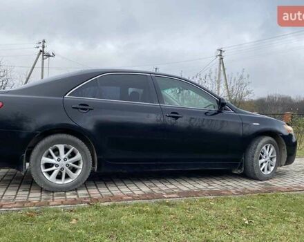 Черный Тойота Камри, объемом двигателя 2.4 л и пробегом 227 тыс. км за 8600 $, фото 11 на Automoto.ua