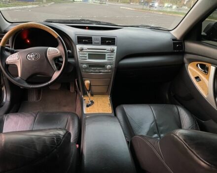 Черный Тойота Камри, объемом двигателя 3.5 л и пробегом 178 тыс. км за 7999 $, фото 5 на Automoto.ua