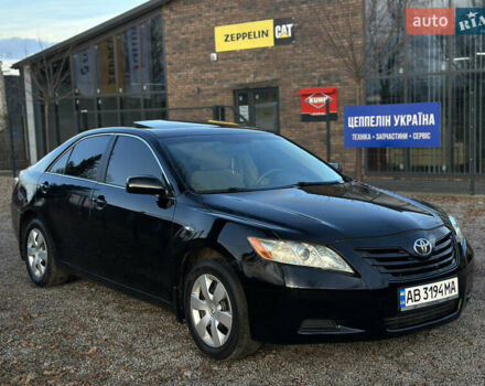 Чорний Тойота Камрі, об'ємом двигуна 2.4 л та пробігом 297 тис. км за 7999 $, фото 3 на Automoto.ua