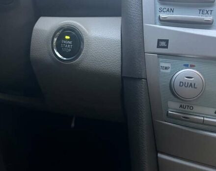 Чорний Тойота Камрі, об'ємом двигуна 3.5 л та пробігом 268 тис. км за 8400 $, фото 26 на Automoto.ua