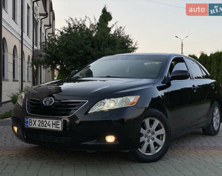 Чорний Тойота Камрі, об'ємом двигуна 2.4 л та пробігом 275 тис. км за 7750 $, фото 13 на Automoto.ua