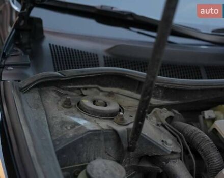 Черный Тойота Камри, объемом двигателя 3.5 л и пробегом 238 тыс. км за 10500 $, фото 35 на Automoto.ua