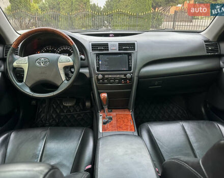 Черный Тойота Камри, объемом двигателя 3.46 л и пробегом 187 тыс. км за 11300 $, фото 27 на Automoto.ua