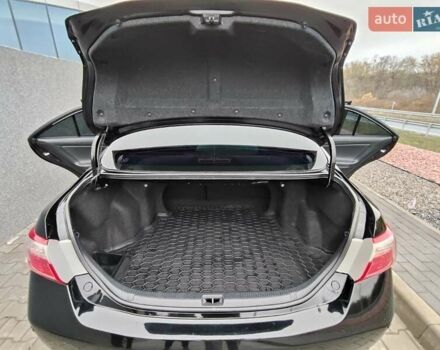 Черный Тойота Камри, объемом двигателя 2.36 л и пробегом 172 тыс. км за 11100 $, фото 12 на Automoto.ua