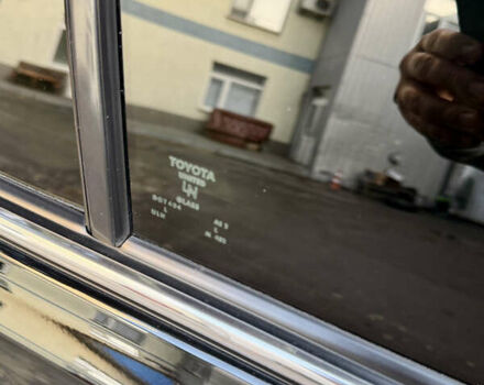 Черный Тойота Камри, объемом двигателя 3.46 л и пробегом 198 тыс. км за 10000 $, фото 16 на Automoto.ua