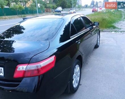 Черный Тойота Камри, объемом двигателя 2.4 л и пробегом 300 тыс. км за 7900 $, фото 2 на Automoto.ua