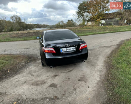 Чорний Тойота Камрі, об'ємом двигуна 3.46 л та пробігом 180 тис. км за 9200 $, фото 7 на Automoto.ua