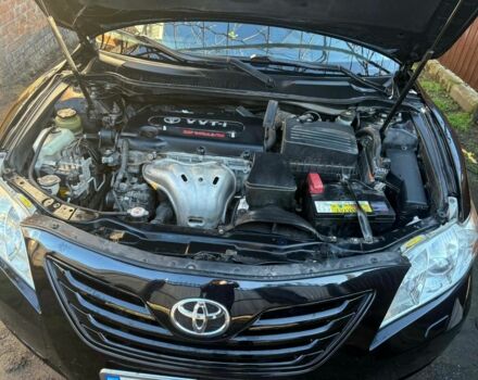 Чорний Тойота Камрі, об'ємом двигуна 2.4 л та пробігом 277 тис. км за 8700 $, фото 8 на Automoto.ua