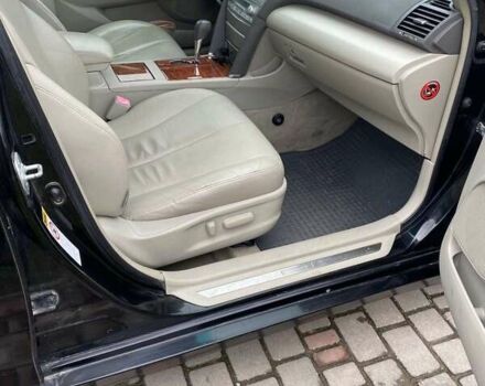 Черный Тойота Камри, объемом двигателя 2.4 л и пробегом 227 тыс. км за 8600 $, фото 4 на Automoto.ua