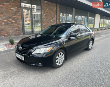 Чорний Тойота Камрі, об'ємом двигуна 2.4 л та пробігом 260 тис. км за 8700 $, фото 5 на Automoto.ua