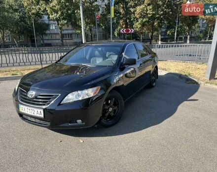 Черный Тойота Камри, объемом двигателя 2.36 л и пробегом 280 тыс. км за 8700 $, фото 2 на Automoto.ua