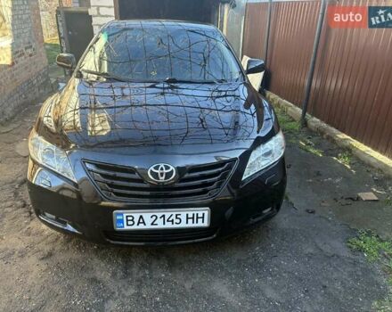 Чорний Тойота Камрі, об'ємом двигуна 2.4 л та пробігом 277 тис. км за 8700 $, фото 1 на Automoto.ua