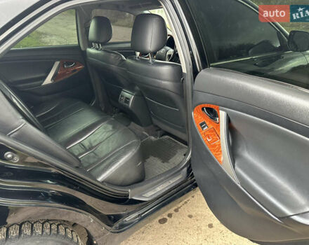 Чорний Тойота Камрі, об'ємом двигуна 3.46 л та пробігом 180 тис. км за 9200 $, фото 16 на Automoto.ua