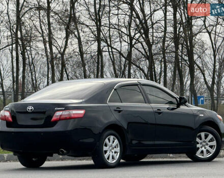 Черный Тойота Камри, объемом двигателя 2.4 л и пробегом 192 тыс. км за 10500 $, фото 3 на Automoto.ua