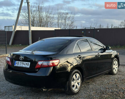 Чорний Тойота Камрі, об'ємом двигуна 2.4 л та пробігом 297 тис. км за 7999 $, фото 14 на Automoto.ua
