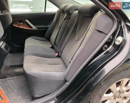 Черный Тойота Камри, объемом двигателя 2.4 л и пробегом 304 тыс. км за 6990 $, фото 9 на Automoto.ua