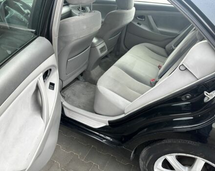 Чорний Тойота Камрі, об'ємом двигуна 2.4 л та пробігом 210 тис. км за 4550 $, фото 11 на Automoto.ua