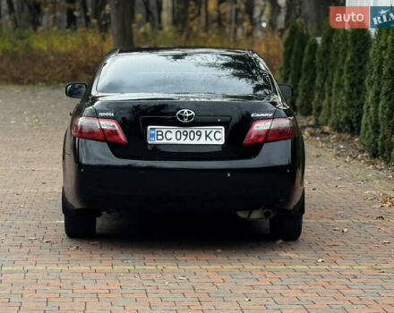 Черный Тойота Камри, объемом двигателя 2.36 л и пробегом 308 тыс. км за 7400 $, фото 4 на Automoto.ua