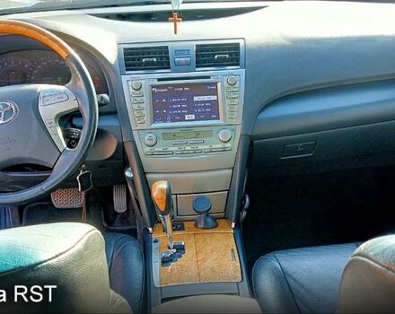 Черный Тойота Камри, объемом двигателя 3.5 л и пробегом 165 тыс. км за 9000 $, фото 2 на Automoto.ua