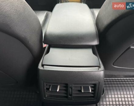 Черный Тойота Камри, объемом двигателя 2.4 л и пробегом 192 тыс. км за 10500 $, фото 24 на Automoto.ua