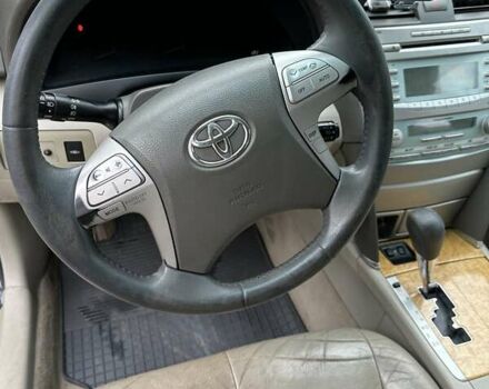 Чорний Тойота Камрі, об'ємом двигуна 2.4 л та пробігом 290 тис. км за 7500 $, фото 6 на Automoto.ua