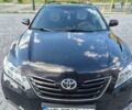 Черный Тойота Камри, объемом двигателя 3.5 л и пробегом 307 тыс. км за 8200 $, фото 1 на Automoto.ua