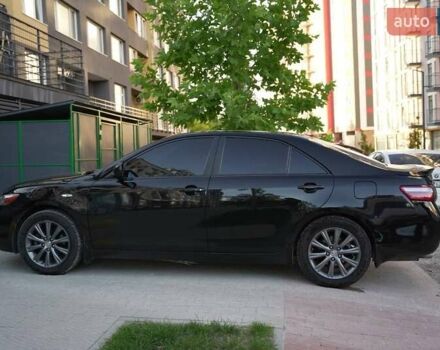 Черный Тойота Камри, объемом двигателя 3.5 л и пробегом 238 тыс. км за 10500 $, фото 4 на Automoto.ua