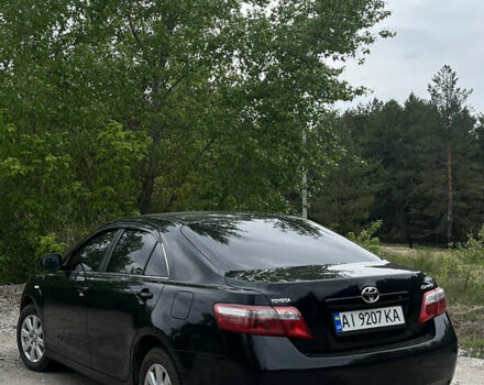 Черный Тойота Камри, объемом двигателя 2.36 л и пробегом 231 тыс. км за 8300 $, фото 2 на Automoto.ua