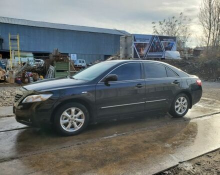 Чорний Тойота Камрі, об'ємом двигуна 2.4 л та пробігом 270 тис. км за 7200 $, фото 2 на Automoto.ua