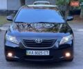 Чорний Тойота Камрі, об'ємом двигуна 2.4 л та пробігом 352 тис. км за 5500 $, фото 2 на Automoto.ua