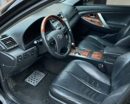 Черный Тойота Камри, объемом двигателя 3.46 л и пробегом 196 тыс. км за 8999 $, фото 11 на Automoto.ua