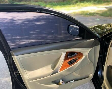 Черный Тойота Камри, объемом двигателя 3.46 л и пробегом 300 тыс. км за 8000 $, фото 10 на Automoto.ua