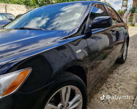 Чорний Тойота Камрі, об'ємом двигуна 2.4 л та пробігом 208 тис. км за 7700 $, фото 2 на Automoto.ua