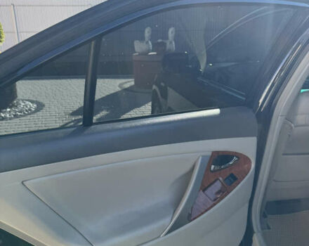 Чорний Тойота Камрі, об'ємом двигуна 3.46 л та пробігом 153 тис. км за 11200 $, фото 7 на Automoto.ua