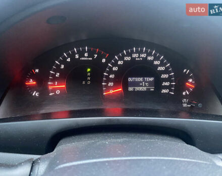 Черный Тойота Камри, объемом двигателя 3.5 л и пробегом 252 тыс. км за 10200 $, фото 39 на Automoto.ua