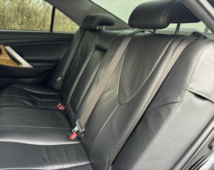 Чорний Тойота Камрі, об'ємом двигуна 2.4 л та пробігом 192 тис. км за 10500 $, фото 5 на Automoto.ua