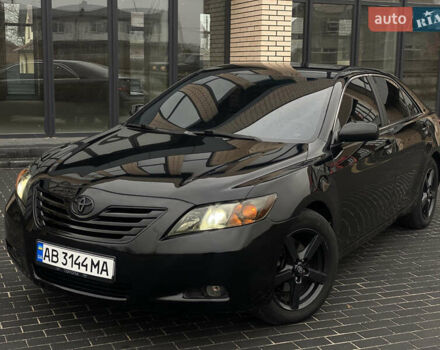 Чорний Тойота Камрі, об'ємом двигуна 2.36 л та пробігом 300 тис. км за 6900 $, фото 1 на Automoto.ua