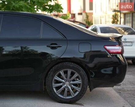 Черный Тойота Камри, объемом двигателя 3.5 л и пробегом 238 тыс. км за 10500 $, фото 8 на Automoto.ua