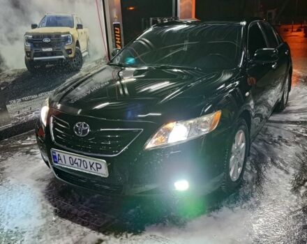 Чорний Тойота Камрі, об'ємом двигуна 2.4 л та пробігом 1000 тис. км за 8000 $, фото 1 на Automoto.ua