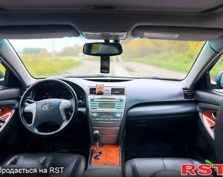 Черный Тойота Камри, объемом двигателя 2.4 л и пробегом 343 тыс. км за 8500 $, фото 8 на Automoto.ua