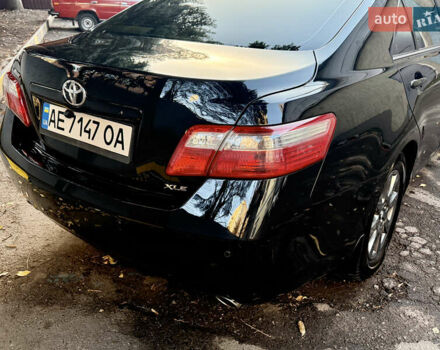 Черный Тойота Камри, объемом двигателя 3.46 л и пробегом 198 тыс. км за 10000 $, фото 23 на Automoto.ua