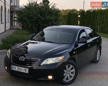 Чорний Тойота Камрі, об'ємом двигуна 2.4 л та пробігом 275 тис. км за 7750 $, фото 37 на Automoto.ua
