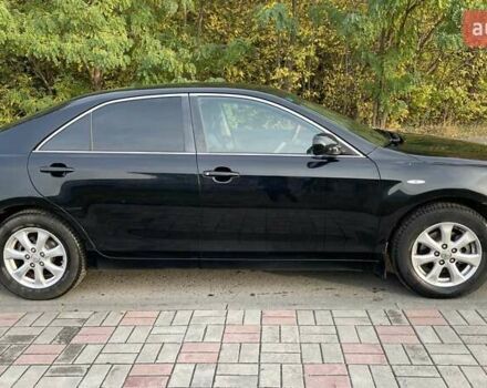 Черный Тойота Камри, объемом двигателя 2.36 л и пробегом 190 тыс. км за 8000 $, фото 8 на Automoto.ua