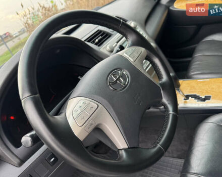 Черный Тойота Камри, объемом двигателя 2.4 л и пробегом 192 тыс. км за 10500 $, фото 6 на Automoto.ua