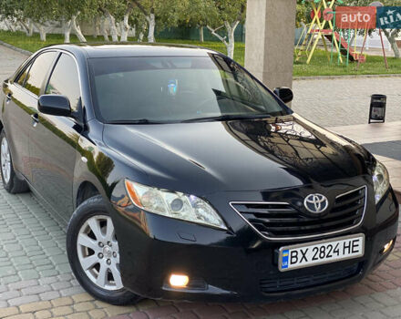 Чорний Тойота Камрі, об'ємом двигуна 2.4 л та пробігом 275 тис. км за 7750 $, фото 16 на Automoto.ua