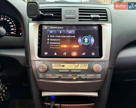 Черный Тойота Камри, объемом двигателя 2.36 л и пробегом 316 тыс. км за 8800 $, фото 20 на Automoto.ua