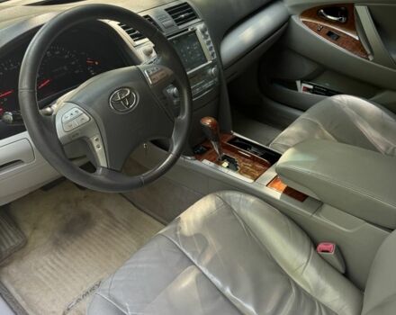 Чорний Тойота Камрі, об'ємом двигуна 3.5 л та пробігом 232 тис. км за 12000 $, фото 7 на Automoto.ua