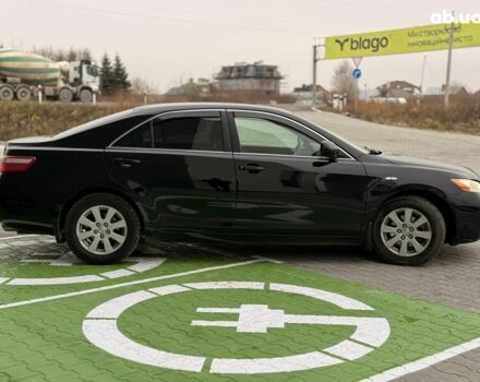 Чорний Тойота Камрі, об'ємом двигуна 2.4 л та пробігом 224 тис. км за 7990 $, фото 8 на Automoto.ua