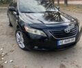 Черный Тойота Камри, объемом двигателя 3.46 л и пробегом 214 тыс. км за 8000 $, фото 1 на Automoto.ua